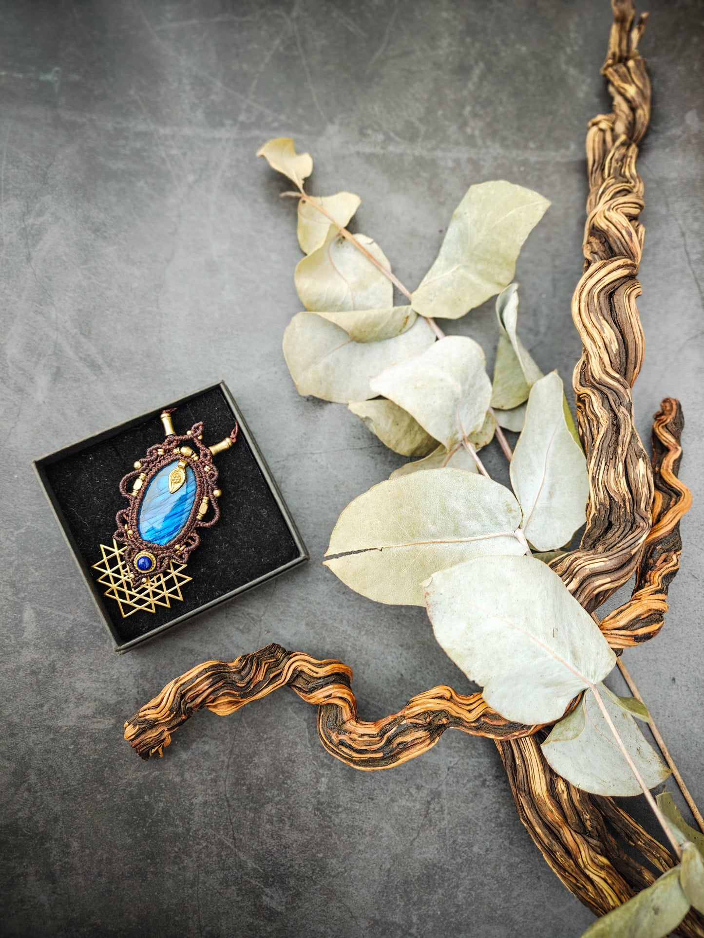 Sedna - Labradorite & Lapiz Lazuli Pendant